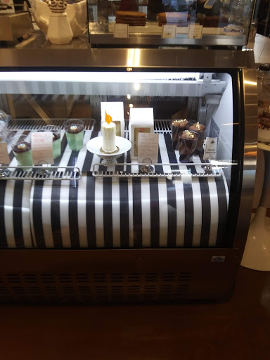 Dessert Restaurant «Chocollazo», reviews and photos, 4013 Broadway St, San Antonio, TX 78209, USA