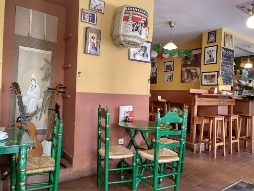 Información y opiniones sobre La Hermandad del Sushi de Sevilla