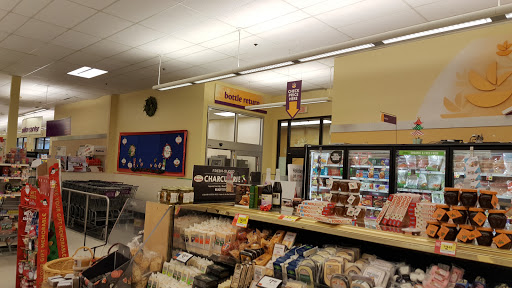 Supermarket «Super Stop & Shop», reviews and photos, 695 Main St, Winchester, MA 01890, USA