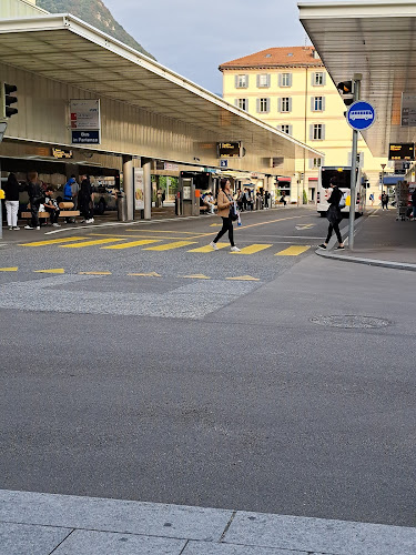 Rezensionen über mobilezone Shop | Riparazione Cellulare Express in Lugano - Andere