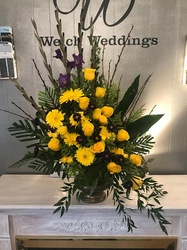 Florist «Welch Florist», reviews and photos, 121 Essex St, Lynn, MA 01902, USA