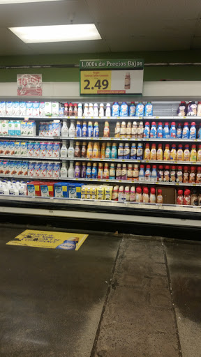 Grocery Store «Food 4 Less», reviews and photos, 2090 S Garey Ave, Pomona, CA 91766, USA