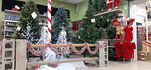 Hardware Store «Indian Hills Ace Hardware», reviews and photos, 2439 W 13th St N, Wichita, KS 67203, USA