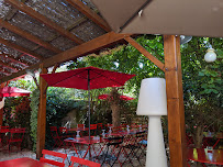 Atmosphère du Restaurant italien Le Colisée à Thoissey - n°3