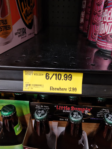 Grocery Store «Grocery Outlet Bargain Market», reviews and photos, 878 Molalla Ave, Oregon City, OR 97045, USA