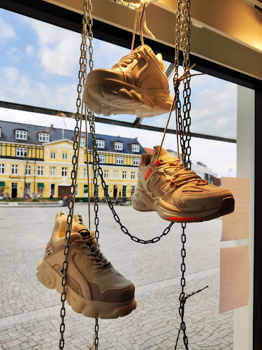 Anmeldelser af Lykke Sko i Støvring - Skobutik