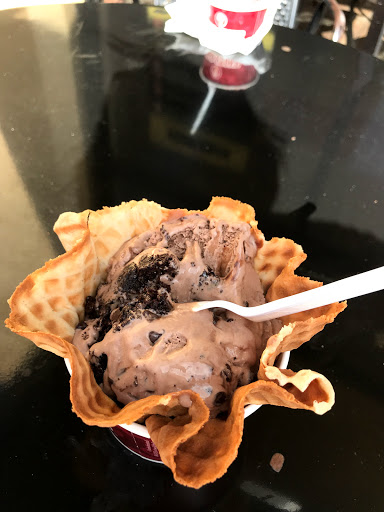 Ice Cream Shop «Cold Stone Creamery», reviews and photos, 1615 Town Center Dr, Lakeland, FL 33803, USA