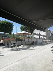 Extérieur du Restaurant Hôtel Le Pavillon à Blois - n°15