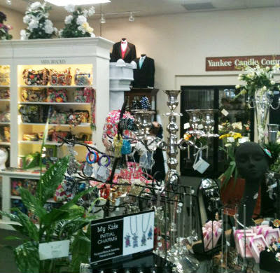 Florist «Flowers & Gifts», reviews and photos, 5800 Sheldon Rd, Canton, MI 48187, USA