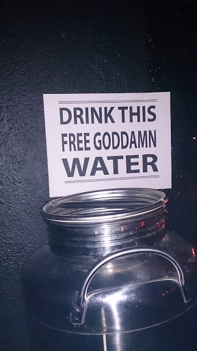 Bar «The Liquor Store», reviews and photos, 3341 SE Belmont St, Portland, OR 97214, USA