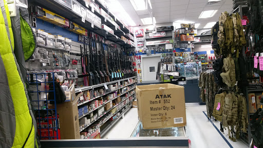 Sporting Goods Store «Big5 Sporting Goods», reviews and photos, 6245 Foothill Blvd, Tujunga, CA 91042, USA