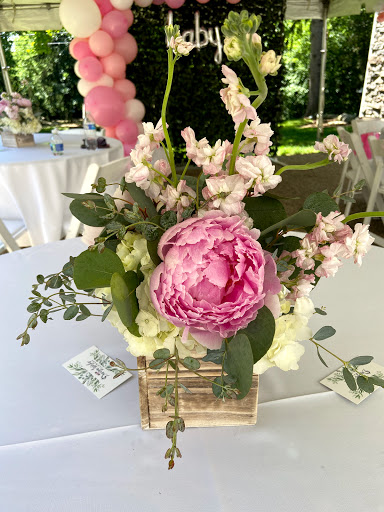 Florist «Design Works Flowers», reviews and photos, 624 N Main St, Rochester, MI 48307, USA