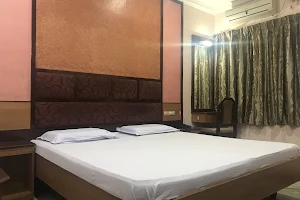 Hotel Vasantham image