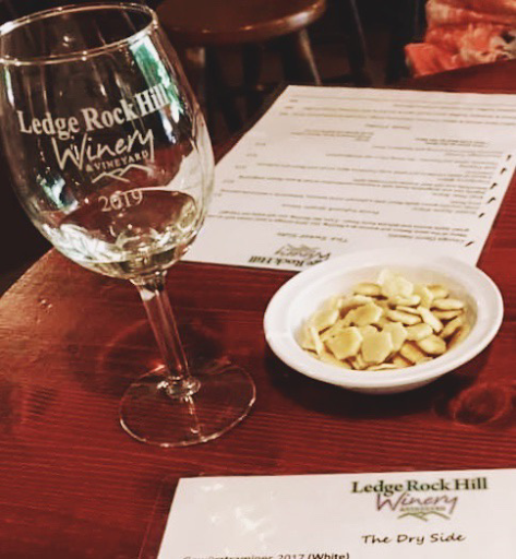 Winery «Ledge Rock Hill Winery, LLC», reviews and photos, 41 Stewart Dam Rd, Corinth, NY 12822, USA