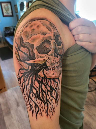 Explore small zelda tattoo ideas, creative tattoo ideas in Powell, available at Hummingbird Tattoo Studio