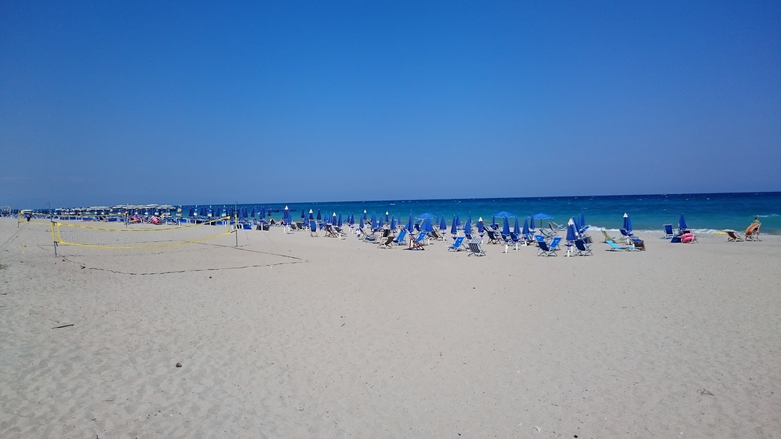 Photo de Campomarzio beach avec un niveau de propreté de partiellement propre
