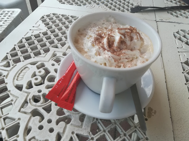 Hozzászólások és értékelések az Mediterrán Kávéház-ról