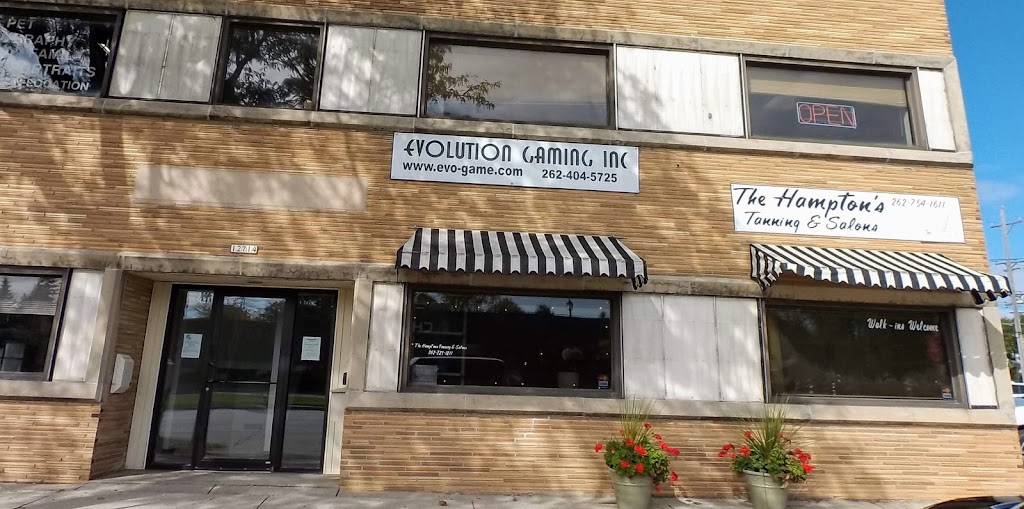 The Hampton Tanning & Salon 53007