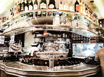 Atmosphère du Restaurant Café Varenne à Paris - n°14