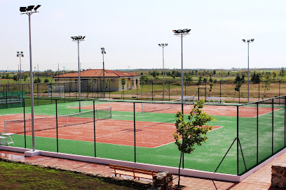 Rivecca Tennis Courts