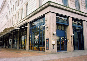 The Square Peg - JD Wetherspoon