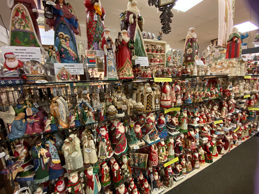 Gift Shop «Shady Maple Gift Shop», reviews and photos, 129 Toddy Dr, East Earl, PA 17519, USA