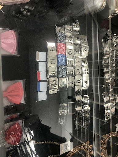 Clothing Store «Gen X Clothing», reviews and photos, 2090 Olympic St, Springfield, OR 97477, USA