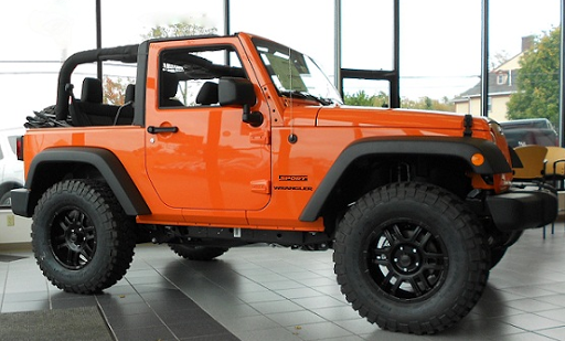 Car Dealer «Newport Chrysler Dodge Jeep Ram», reviews and photos, 310 W Main Rd, Middletown, RI 02842, USA