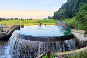 Higashiyama cylindrical water diversion tank image