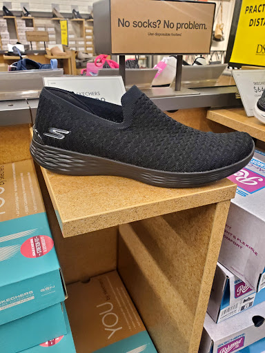 Shoe Store «DSW Designer Shoe Warehouse», reviews and photos, 1650 Airport Blvd #350, Pensacola, FL 32504, USA