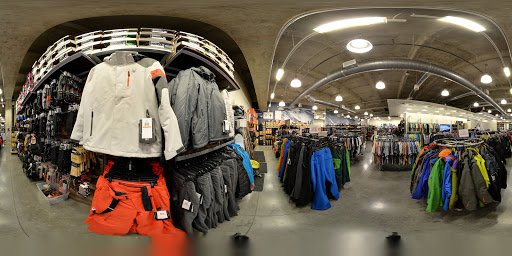 Sporting Goods Store «Saint Bernard Outlet», reviews and photos, 8060 Park Lane North B130, Dallas, TX 75231, USA