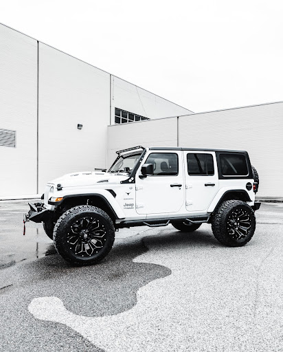 Chrysler Dealer «Jake Sweeney Chrysler Jeep Dodge, Inc.», reviews and photos, 85 W Kemper Rd, Springdale, OH 45246, USA