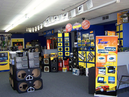 Car Stereo Store «Soundbytes Automotive Electronics,Inc», reviews and photos, 328 W N Ave, Northlake, IL 60164, USA