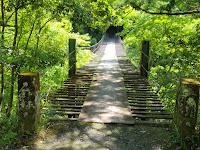 野々垣内の吊橋(佐久間橋)