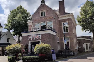 Winkelen In Oisterwijk image