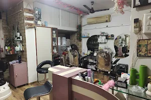 Jasmine beauty parlour and classes image