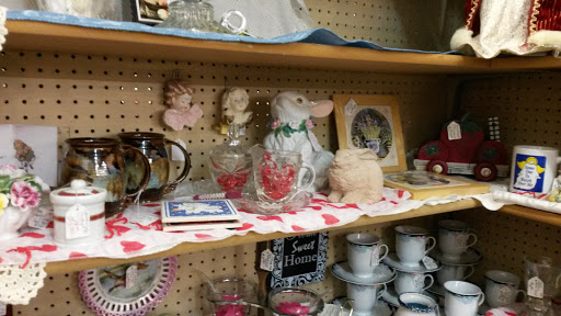 Hardware Store «Westlake Ace Hardware 032», reviews and photos, 2350 S Campbell Ave, Springfield, MO 65807, USA