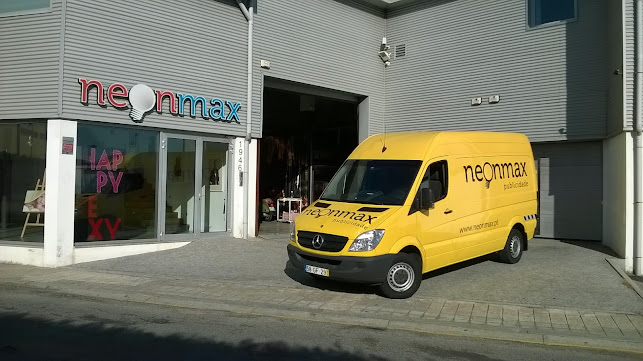 Neonmax - Publicidade, Lda - Porto