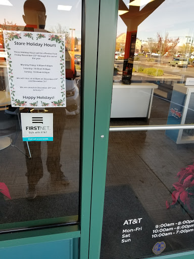 Cell Phone Store «AT&T Authorized Retailer», reviews and photos, 6500 Hembree Ln, Windsor, CA 95492, USA