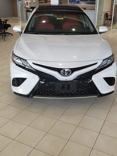 Car Dealer «Colonial Toyota», reviews and photos, 550 George Washington Hwy, Smithfield, RI 02917, USA