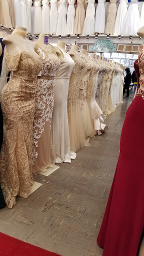 Bridal Shop «Lady Secrets - Quinceañera, Bridal, and Prom Dresses», reviews and photos, 19240 SE Stark St, Portland, OR 97233, USA