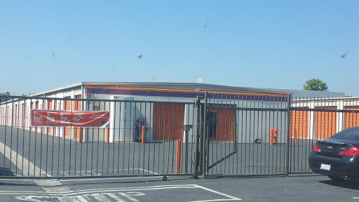 Self-Storage Facility «Public Storage», reviews and photos, 2361 W Commonwealth Ave, Fullerton, CA 92833, USA
