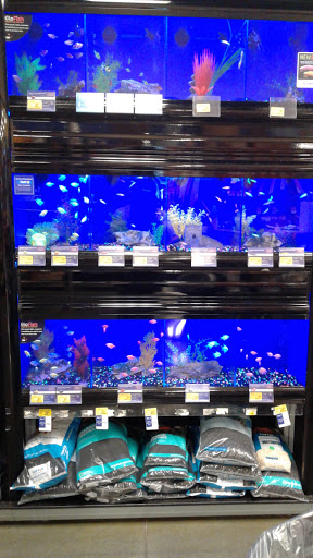 Pet Supply Store «PetSmart», reviews and photos, 290 Town Center Pkwy, Slidell, LA 70458, USA