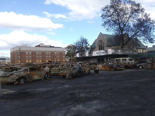 Used Car Dealer «Car Source», reviews and photos, 5821 Sheridan Rd, Kenosha, WI 53140, USA