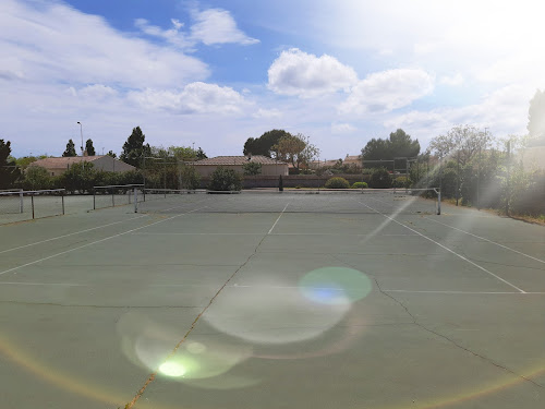 Terrain de Tennis à Vendres