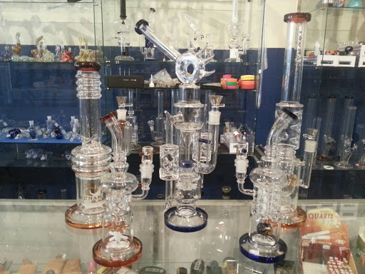 Tobacco Shop «Black Sheep Boutique», reviews and photos, 2011 Carabel Ave, Lakewood, OH 44107, USA