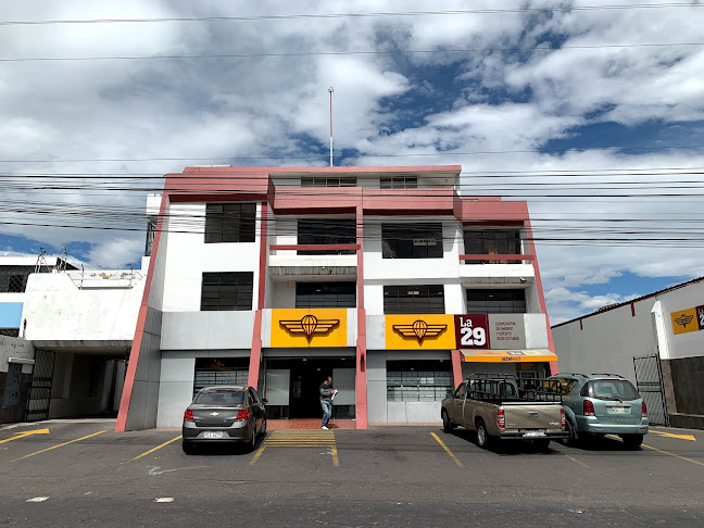 Opiniones de Cooperativa 29 de Octubre Ltda. en Quito - Banco