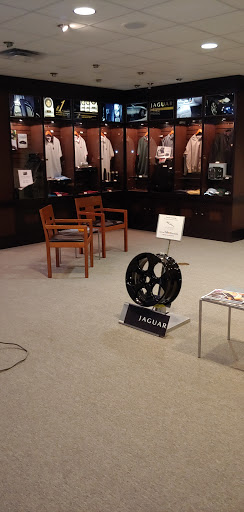 Jaguar Dealer «Jaguar of Tampa», reviews and photos, 320 E Fletcher Ave, Tampa, FL 33612, USA