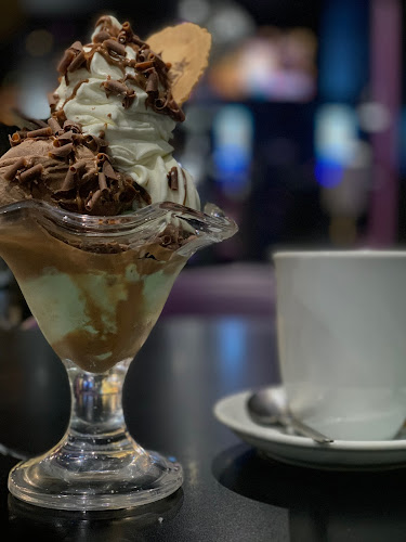 Creams Cafe Bournemouth - Ice cream