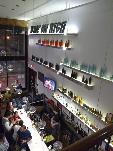 Bar «Wine on High Bar & Retail», reviews and photos, 789 N High St, Columbus, OH 43215, USA